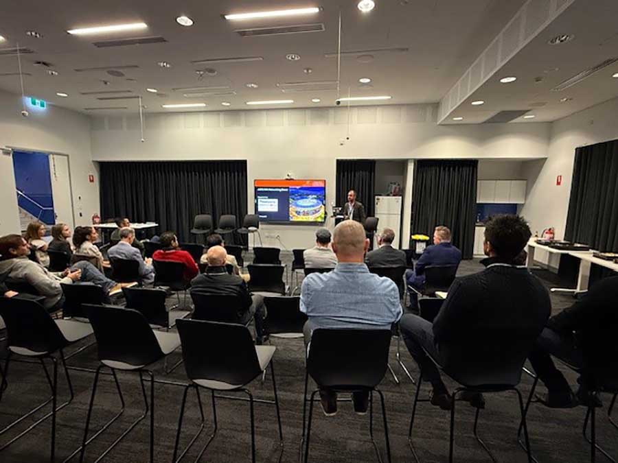 event image 04